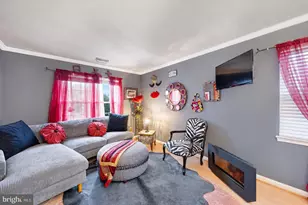 13615 Garfield Pl, Woodbridge, VA 22191 - Photo 17