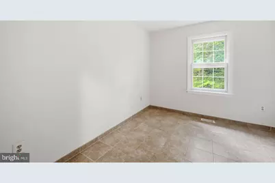 8915 Helen Street, Manassas, VA 20112 - Photo 33