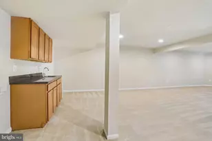 15230 Lord Culpeper Ct, Woodbridge, VA 22191 - Photo 33