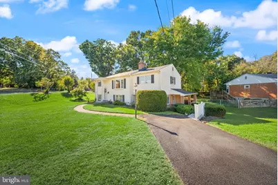 8156 Claremont Street, Manassas, VA 20110 - Photo 53