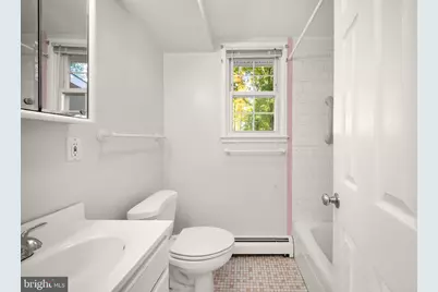 8156 Claremont Street, Manassas, VA 20110 - Photo 27