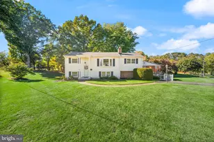 8156 Claremont St, Manassas, VA 20110 - Photo 1