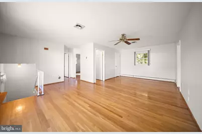 8156 Claremont Street, Manassas, VA 20110 - Photo 31