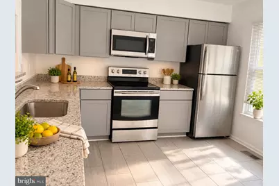 4951 Lambsgate Lane, Woodbridge, VA 22193 - Photo 3