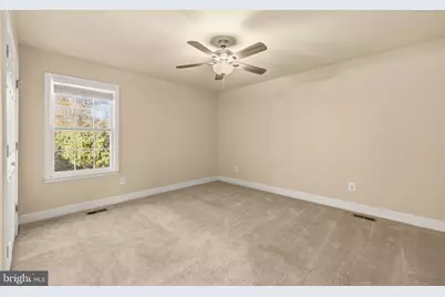 8112 Leland Road, Manassas, VA 20111 - Photo 13