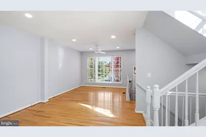 9729 Cheshire Ridge Circle, Manassas, VA 20110 - Photo 5