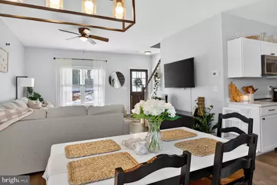 16805 E Spring Avenue, Elkton, VA 22827 - Photo 9