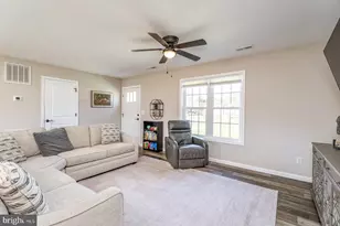 107 8th St, Grottoes, VA 24441 - Photo 9