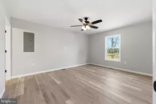 340 W Fairfax Ave, Elkton, VA 22827 - Photo 17