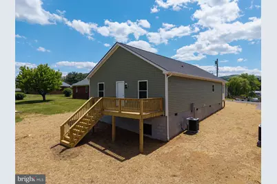 340 W Fairfax Avenue, Elkton, VA 22827 - Photo 43