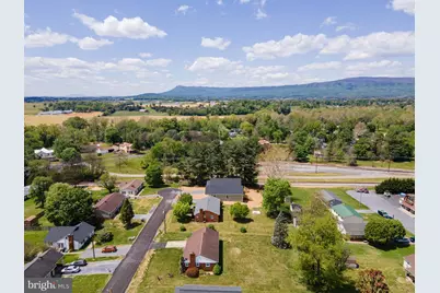 340 W Fairfax Avenue, Elkton, VA 22827 - Photo 59