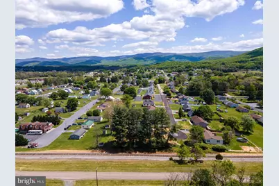 342 W Fairfax Avenue, Elkton, VA 22827 - Photo 49