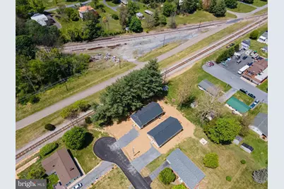 342 W Fairfax Avenue, Elkton, VA 22827 - Photo 45