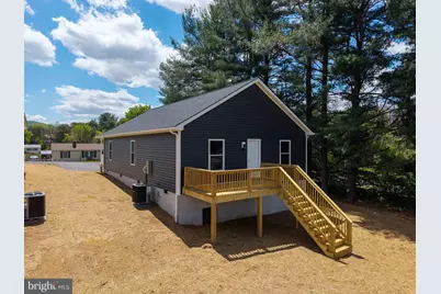 342 W Fairfax Avenue, Elkton, VA 22827 - Photo 33
