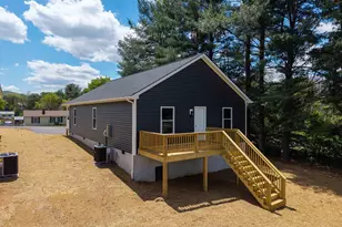 342 W Fairfax Ave, Elkton, VA 22827 - Photo 33