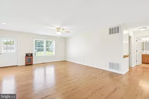 106 7th St, Grottoes, VA 24441 - Photo 9