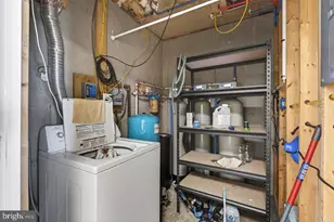 1214 W Peake Ln, Harrisonburg, VA 22802 - Photo 47
