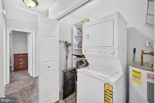 229 1st St, Broadway, VA 22815 - Photo 23