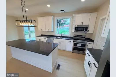 60 Jessica Dr, Penn Laird, VA 22846 - Photo 7