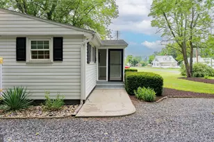 3066 Mountain Farm Rd, Elkton, VA 22827 - Photo 5