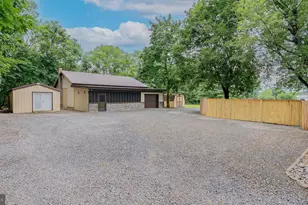 3066 Mountain Farm Rd, Elkton, VA 22827 - Photo 35