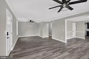 91 Grace St, Grottoes, VA 24441 - Photo 5