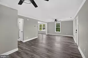 91 Grace St, Grottoes, VA 24441 - Photo 7
