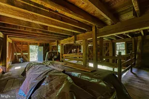 18 Old Mill Rd, Washington, VA 22747 - Photo 11