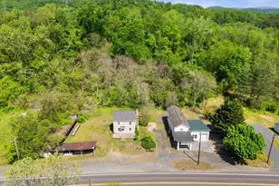 11947 Lee Hwy, Sperryville, VA 22740 - Photo 3