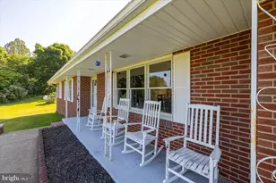 436 Castleton View Rd, Castleton, VA 22716 - Photo 11