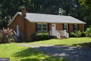 2703 Indian Run Rd, Amissville, VA 20106 - Photo 1