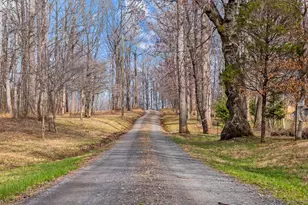 584 S Poes Rd, Amissville, VA 20106 - Photo 11