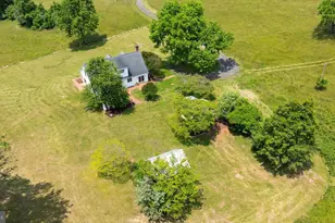 274A Aaron Mountain Rd, Castleton, VA 22716 - Photo 57