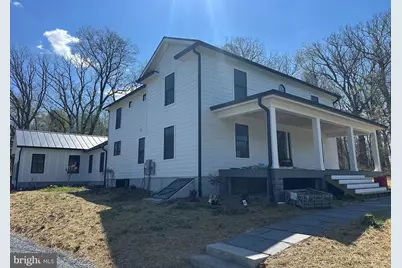 90 Main Street, Washington, VA 22747 - Photo 1