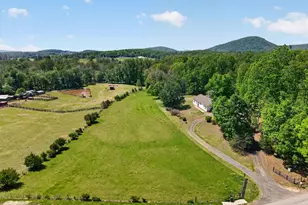 178 Lizzie Mills Rd, Castleton, VA 22716 - Photo 5