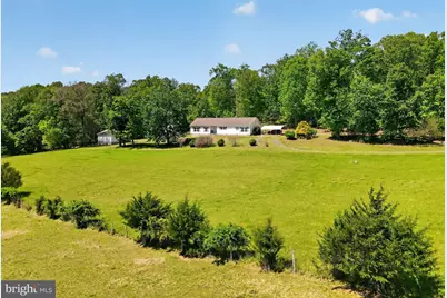 178 Lizzie Mills Road, Castleton, VA 22716 - Photo 1