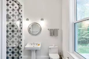 558 Gay St, Washington, VA 22747 - Photo 7