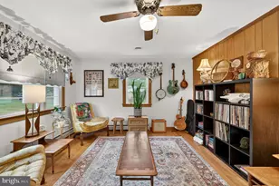 85 S Poes Rd, Amissville, VA 20106 - Photo 13
