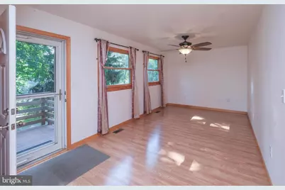 16 Headwaters Road, Chester Gap, VA 22623 - Photo 11