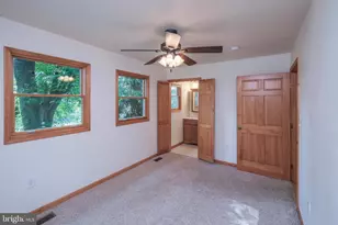 16 Head Waters Rd, Chester Gap, VA 22623 - Photo 27