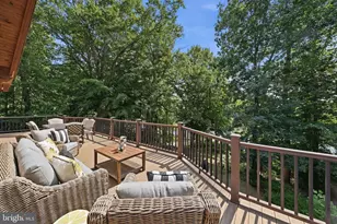 32 Shoreline Dr, Warsaw, VA 22572 - Photo 21