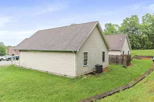 11 & 15 Galbus Ct, Falling Waters, WV 25419 - Photo 43
