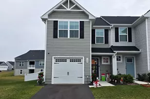 124 Bibury St, Martinsburg, WV 25405 - Photo 1