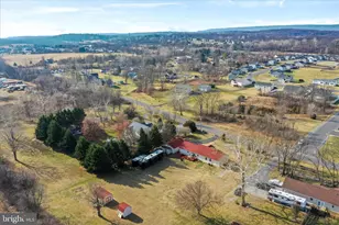 242 Willis Dr, Bunker Hill, WV 25413 - Photo 41