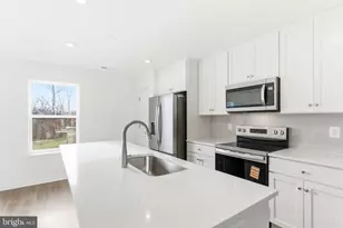 127 Courthouse Dr, Martinsburg, WV 25404 - Photo 5