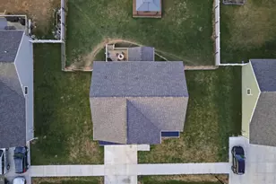 255 Recife Ct, Martinsburg, WV 25403 - Photo 9