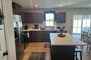153 Gunnison Dr, Hedgesville, WV 25427 - Photo 3