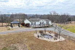 391 Leons Fords Rd, Hedgesville, WV 25427 - Photo 1