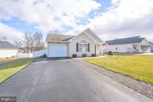 608 Artisan Way, Martinsburg, WV 25401 - Photo 5