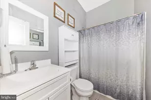 210 Aylesbury Ln, Martinsburg, WV 25403 - Photo 41